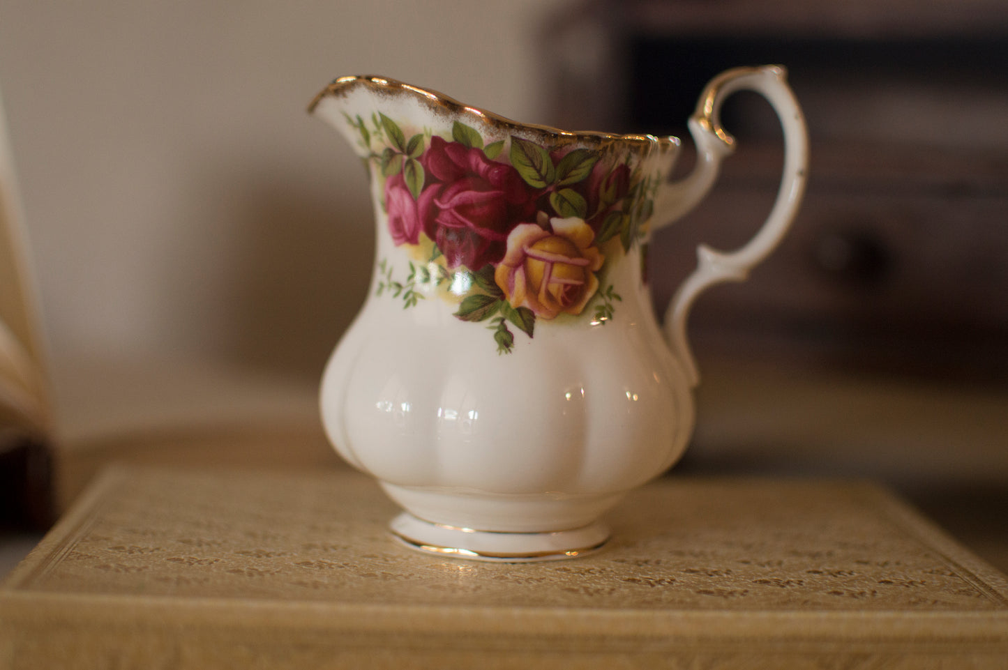 Lattiera Candle ROYAL ALBERT - OLD COUNTRY ROSES