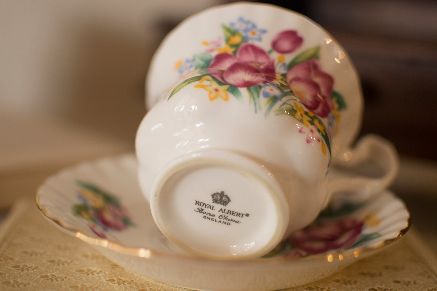 Tea Cup Candle ROYAL ALBERT - TULIPA